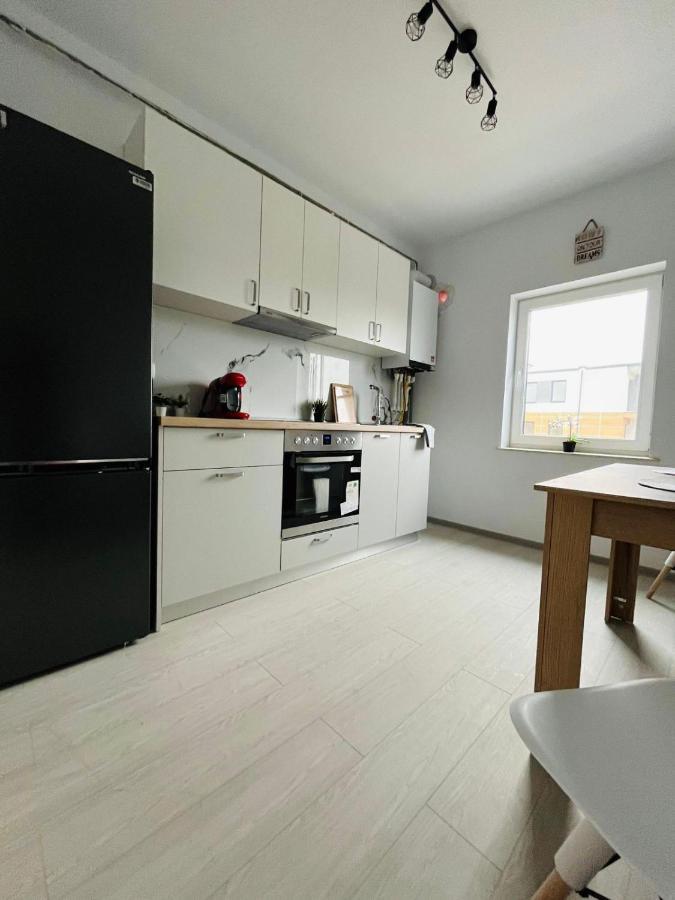 Superb Apartment 35 Voucere Vacanta Zero74Unu236Optsute Iasi Bagian luar foto